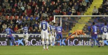 2-2. Víctor Casadesús marcó el gol del empate grano