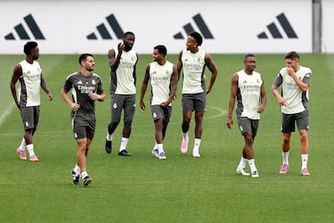 El grupo durante el entrenamiento. 