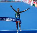 Impactante: Kipchoge colapsa en París en el oro del suplente Tola