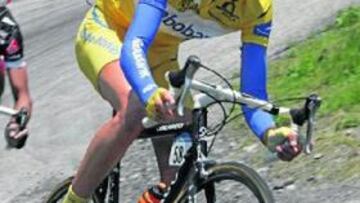 <b>FUTURO. </b>"Ahora, más en frío, lejos del jaleo que se montó el miércoles, mis pensamientos son los de continuar practicando profesionalmente el ciclismo", declaró el ciclista.