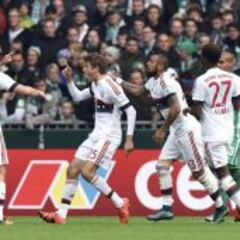 Bayern de Vidal sigue invicto en liga tras vencer al Bremen