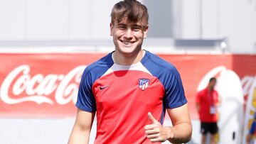 Ilias Kostis con el Atlético.