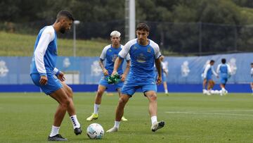 Martín Ochoa, durante un entrenamiento del Deportivo.