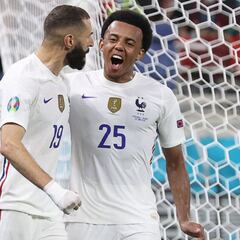 Koundé prefiere el Real Madrid