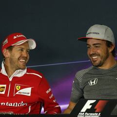 Vettel alaba el rendimiento de Alonso con su Aston Martin