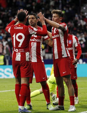 Luis Suárez marcó el 0-3 poco antes de llegar al descanso.