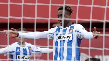 La sonrisa de Dimata