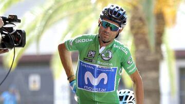 GRAF3991. LINARES(JAÉN) (ESPAÑA), 01/09/2018.- El corredor español del equipo Movistar, Alejandro Valverde, esta mañana en Linares (Jaén), antes de la salida de la octava etapa de La Vuelta con final en Almadén (Ciudad Real). EFE/ Manuel Bruque