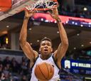 En Milwaukee ya le dicen MVP a Antetokounmpo: 39+8+6