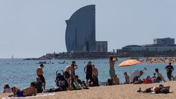 Mascarillas en la playa: ¿qué comunidades han aplicado la Ley y cuáles no?