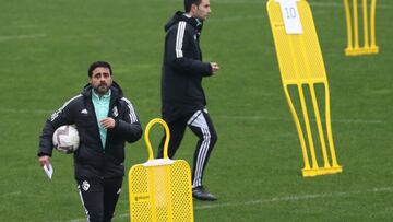 22/11/22 David Gallego nuevo entrenador de la Ponferradina primer entrenamiento