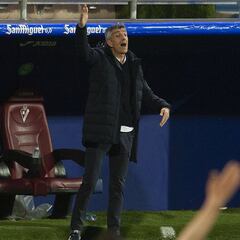 Imanol: "Como guipuzcoano, me gustaría que se salvara el Eibar"