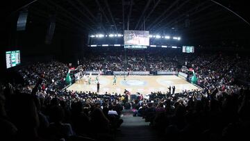 El Real Madrid encajó su derrota más abultada de la temporada en la Euroliga en el Volkswagen Arena (81-68).