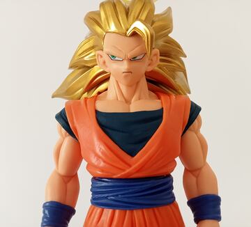 Goku Super Saiyan 3 de Dragon Ball por Banpresto