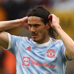 United star Cavani struggling to shake off tendon injury
