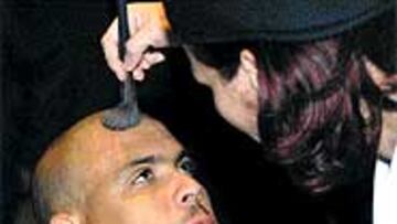 <b>MORIENTES</B>: Cuando supe que se iba a Francia pregunté si podía lucir su 9. Es mi número de siempre y una ilusión más