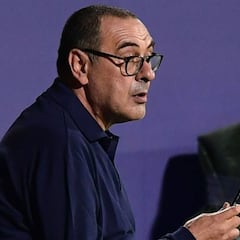 Sarri da la bienvenida juventina a Arthur a su manera