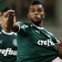 Palmeiras recibió 4 ofertas por Borja pero él se negó a salir