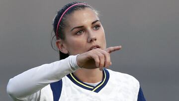 La delantera estadounidense finaliz&oacute; su paso por el equipo femenil de Tottenham de la FA Women&rsquo;s National League, donde pudo coincidir con Mou, actual t&eacute;cnico del cuadro varonil.