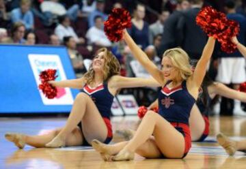 Las cheerleaders de los Saint Mary's Gaels.