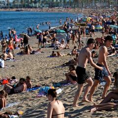 El neumólogo que advirtió de la crisis del coronavirus anticipa ya la segunda oleada