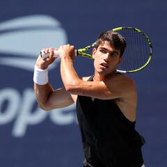 How severe is Carlos Alcaraz’s ankle injury?