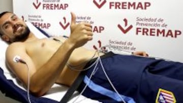 Moyá, durante el reconocimiento médico.