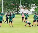 Las cláusulas de descenso dejan al Racing de Ferrol con... ¡dos jugadores!