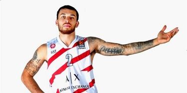 Mike James y Nedovic aterrizan en Mil¨¢n: este a?o s¨ª, gritan