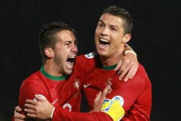 Cristiano Ronaldo y Joao Moutinho tienen 5 goles en conjunto en duelos oficiales este 2015.