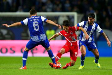 Al igual que Rigoberto Rivas, Jonathan Rubio nació en Honduras y ha realizado su carrera como profesional en el viejo continente. 