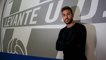 El Espanyol se planta con el Levante por Camarasa