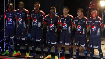 DIM presenta su nueva camiseta y la alista ante Bucaramanga