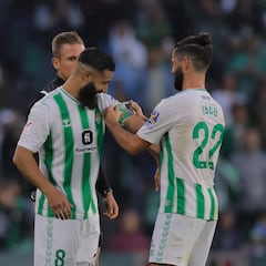 Fekir: “Echamos de menos a Isco”