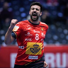 España ratifica su clasificación ante Italia