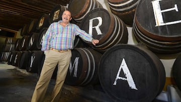 Carmelo, en su Bodega de El Puerto de Santa María.