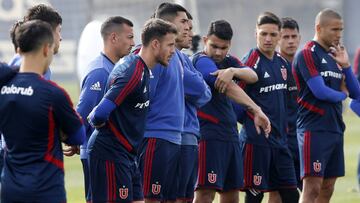 Azul Azul se molesta por las burlas sobre el 'caso shampoo'