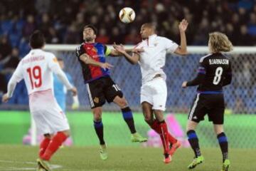 Matías Delgado y N'Zonzi.