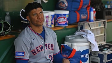 PITTSBURGH, PENNSYLVANIA - JUNE 29: Juan Soto #22 of the New York Mets looks on from the dugout in the seventh inning during the game against the Pittsburgh Pirates at PNC Park on June 29, 2025 in Pittsburgh, Pennsylvania. Justin Berl/Getty Images/AFP (Photo by Justin Berl / GETTY IMAGES NORTH AMERICA / Getty Images via AFP)