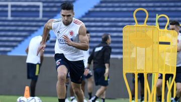 La Selecci&oacute;n Colombia entren&oacute; en el Metropolitano a dos d&iacute;as de enfrentar a Per&uacute; por Eliminatorias.