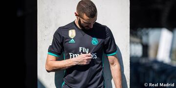 El Real Madrid presenta sus camisetas para la 2017-2018