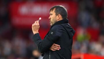 Eduardo Coudet durante el partido contra el Sevilla en el Sánchez Pizjuán.