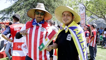 Foto de accion del partido amistoso America vs Guadalajara desde el Coliseo de los Ángeles.
EN LA FOTO: