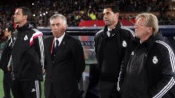 Ancelotti, con su cuerpo técnico.