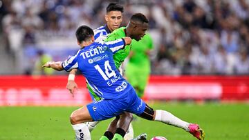 (L-R), Erick Aguirre of Monterrey and Aviles Hurtado of Juarez during the game Monterrey vs FC Juarez, corresponding to Round 12 of the Torneo Apertura 2023 of the Liga BBVA MX, at BBVA Bancomer Stadium, on October 07, 2023.
<br><br>
(I-D), Erick Aguirre de Monterrey y Aviles Hurtado de Juarez durante el partido Monterrey vs FC Juarez, correspondiente a la Jornada 12 del Torneo Apertura 2023 de la Liga BBVA MX, en el Estadio BBVA Bancomer, el 07 de Octubre de 2023.