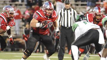 WKU Hilltoppers offensive lineman Forrest Lamp (76) during an NCAA football game between the North Texas Mean Green vs the WKU Hilltoppers, Saturday November 12, 2016 at Houchens Industries-L.T. Smith Stadium in Bowling Green Kentucky.  (Photos by Steve Roberts/WKU Athletics)