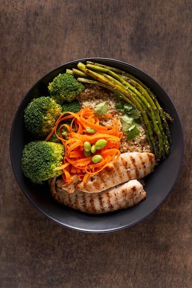 Eztizen Pérez, nutricionista, da las claves para disfrutar de la comida y mantener una vida activa sin obsesiones