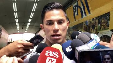 Para los &aacute;rbitros no es f&aacute;cil lidiar con 22 jugadores: Carlos Salcedo