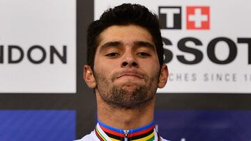 Giro d'Italia hat-trick for Gaviria as Dumoulin maintains lead