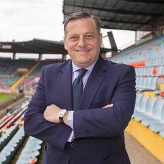 La directiva del Salamanca carga contra Movilla: "Intenta tapar su estrepitoso fracaso deportivo"